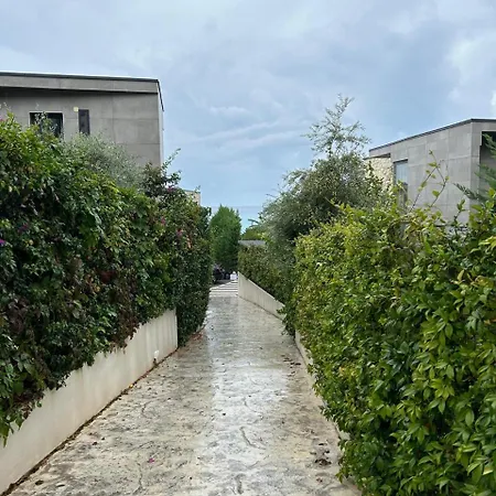 וילה Tirana *