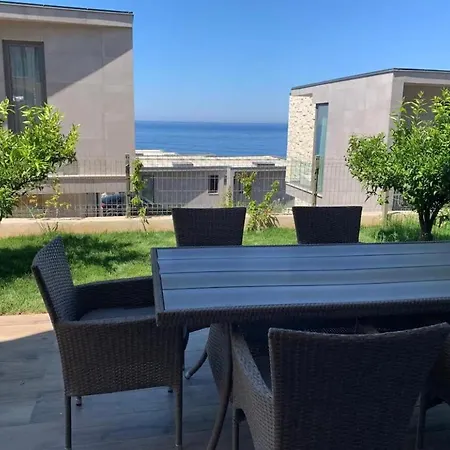 58 Villa Dhermi