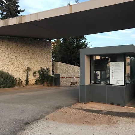 Villa Tirana *